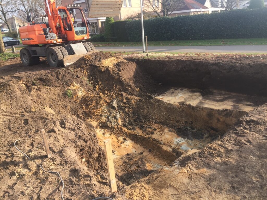 aanleg fundering woonhuis Someren C. Hurkmans Grondwerken